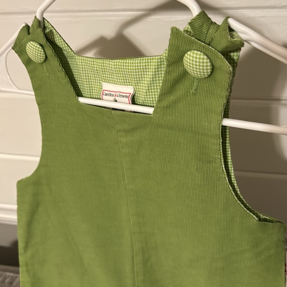 CASTLES AND CROWNS BOUTIQUE GREEN CORDUROY ROMPER 4T